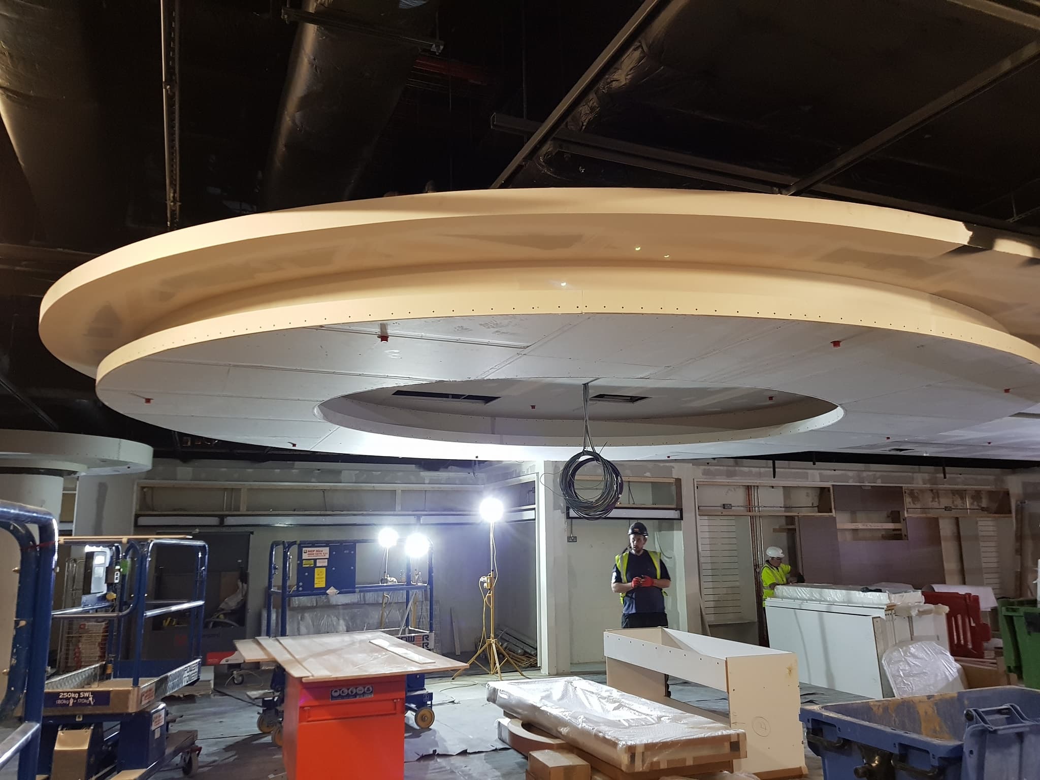 WHSmith Heathrow Airport — MF curved ceiling installation